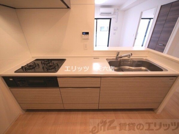 CREST COURT DOSHINの物件内観写真